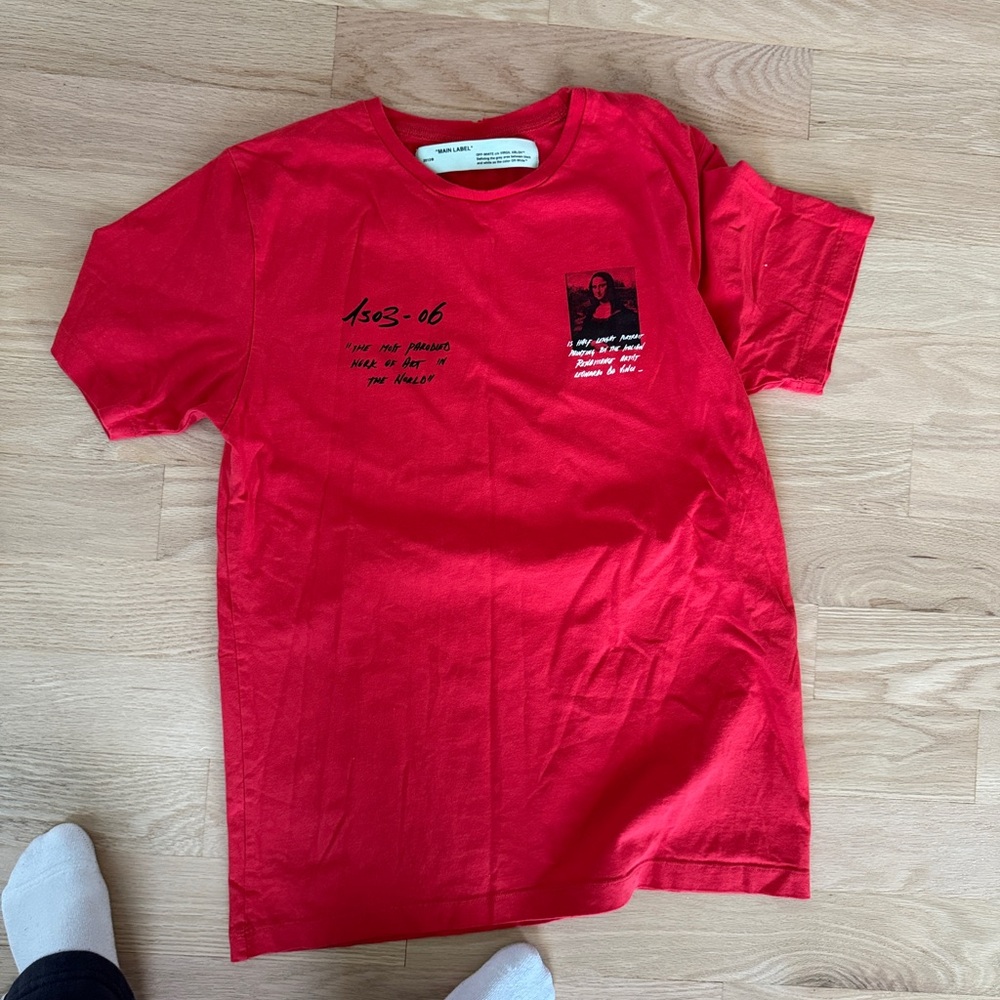 Men’s large off white t shirt